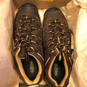 NWT Keen Women's Hiker Shoe